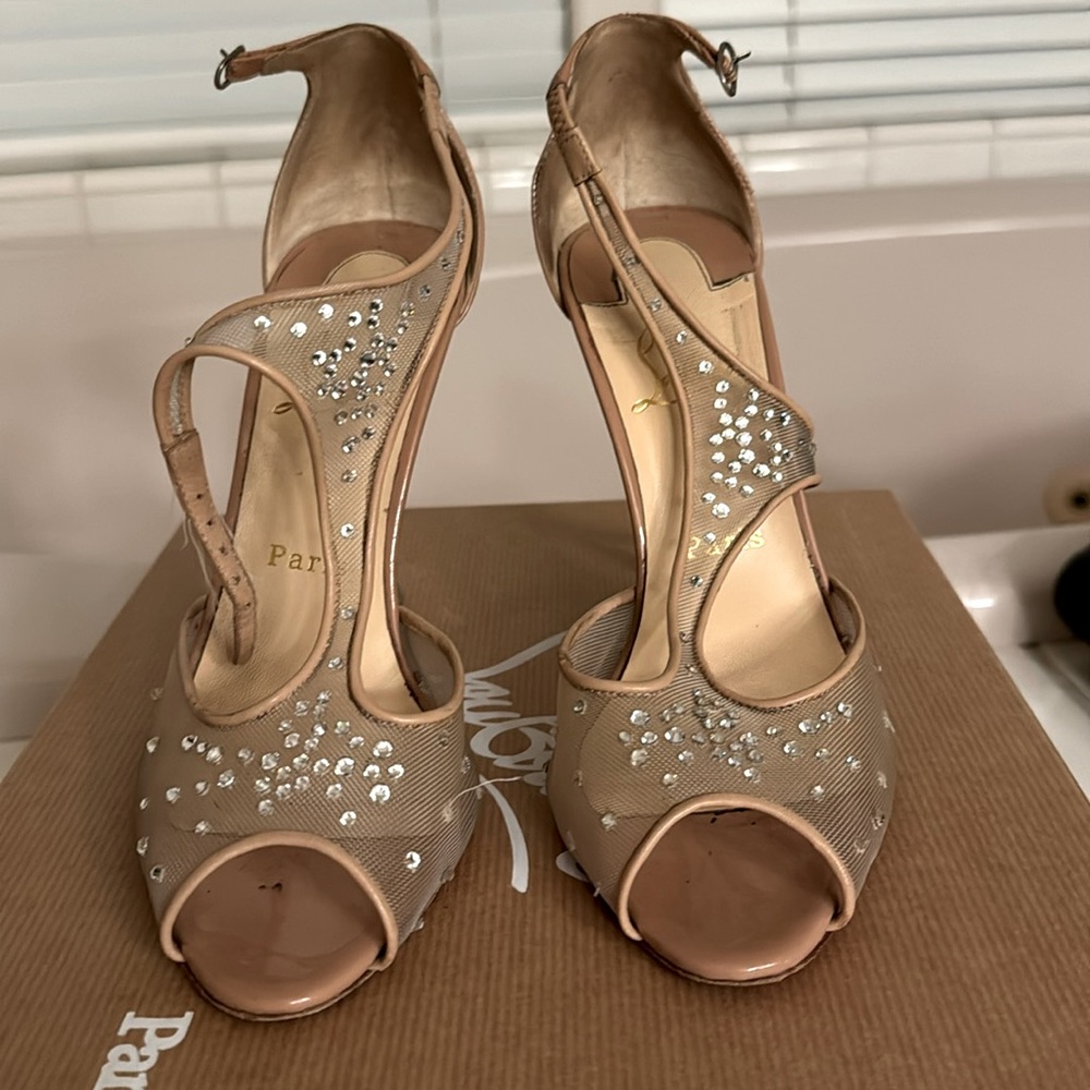 Louboutin Patinana 100 Rete Strass Nude Patent